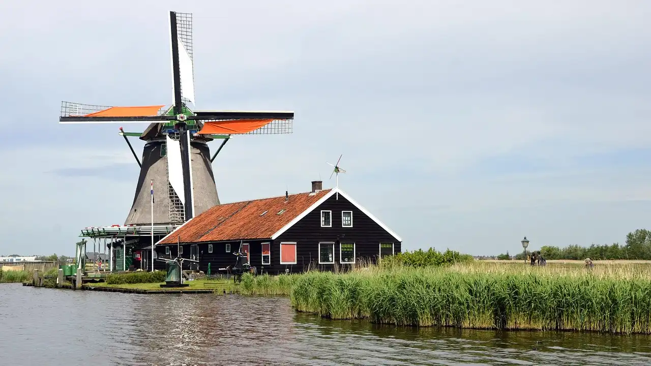 Dutch Diminutives: Easy Guide To Verkleinwoorden